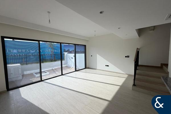 Single Row | Prime Location |  View Today